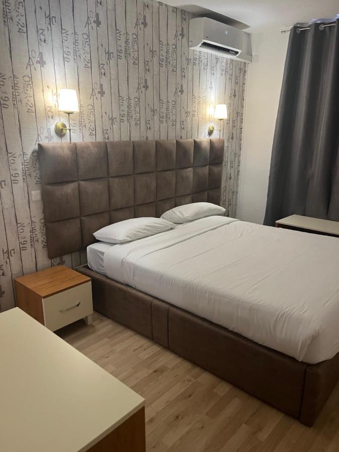 Hotel Aurelia Les Arcs-sur-Argens Εξωτερικό φωτογραφία